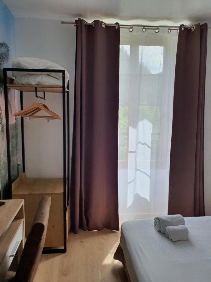 Ma Petite Auberge Кастеллан Экстерьер фото