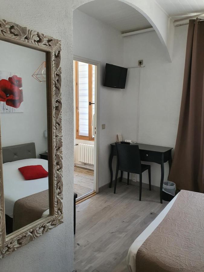 Ma Petite Auberge Кастеллан Экстерьер фото