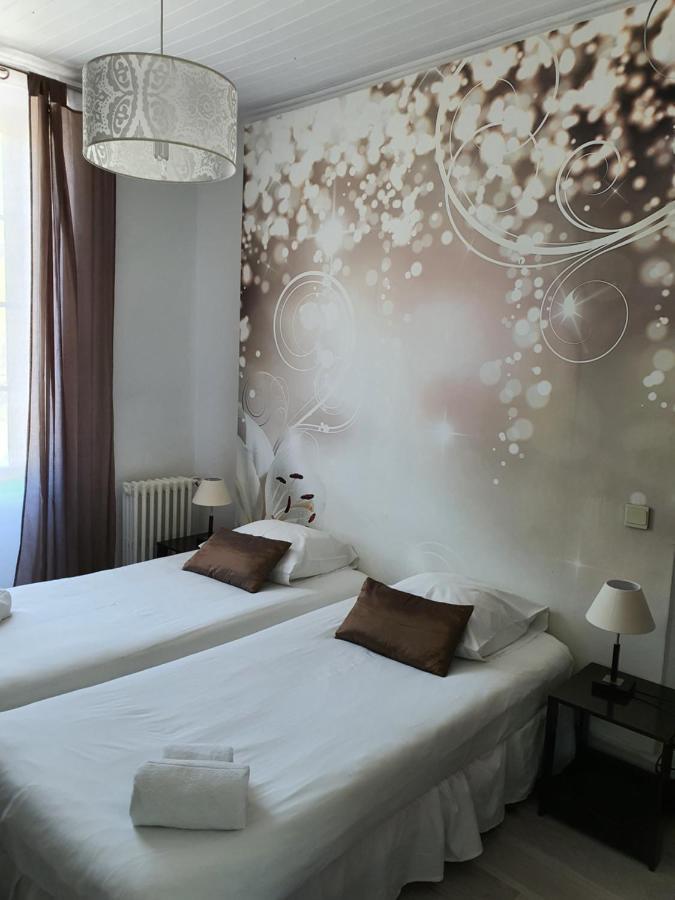 Ma Petite Auberge Кастеллан Экстерьер фото